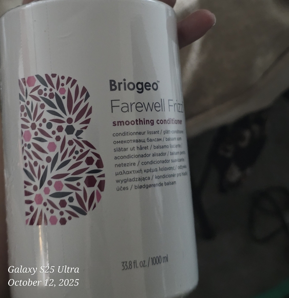 Briogeo Farewell Frizz Conditioner with Colorful Design - Picture 1 of 1